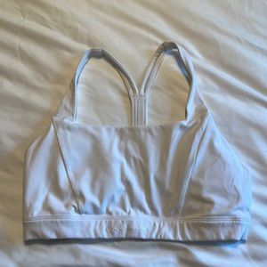 Alphalete sports bra